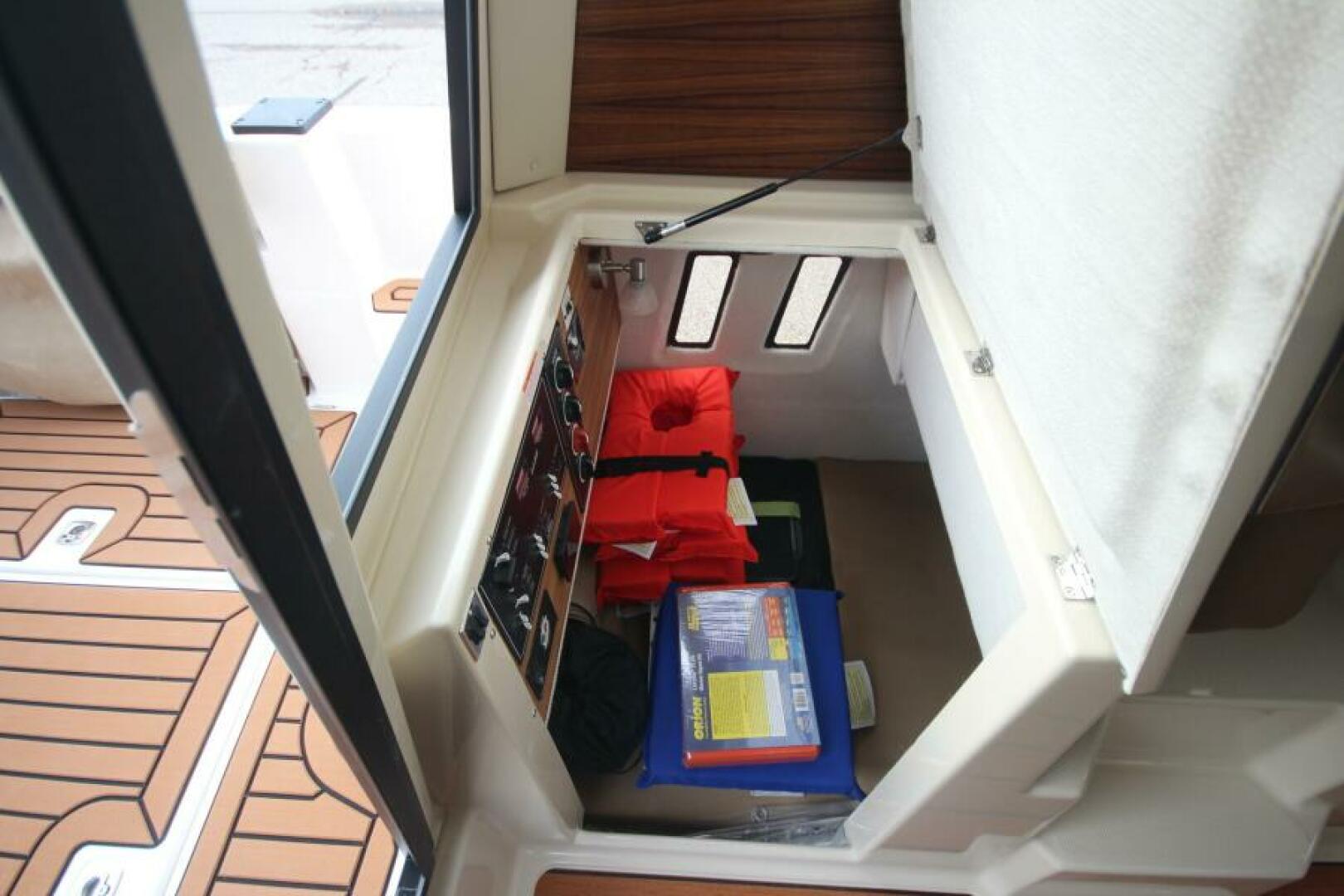 Slide: The Image of Ranger Tugs R-25 Luxury Edition 2025 - 5177031
