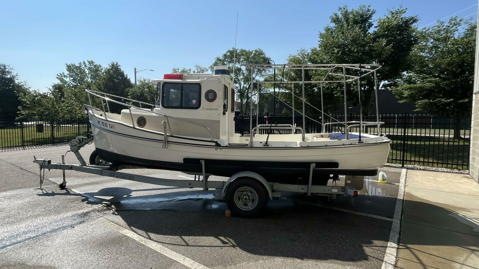 Slide: The Image of Ranger Tugs R21 EC 2006 - 5440662