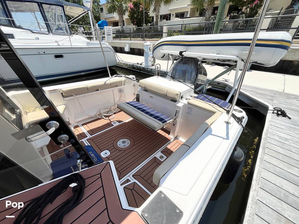 Slide: The Image of Non-skid Deck - 15593584