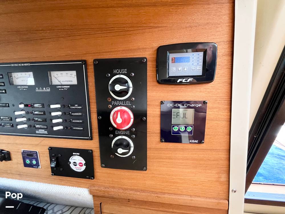 Slide: The Image of Battery Switches - 15593635