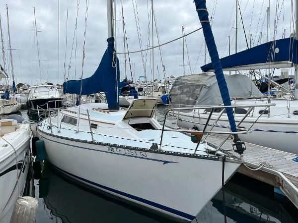 Slide: The Image of 1979 Ranger Yachts 30 sailboat docked at marina. - 2