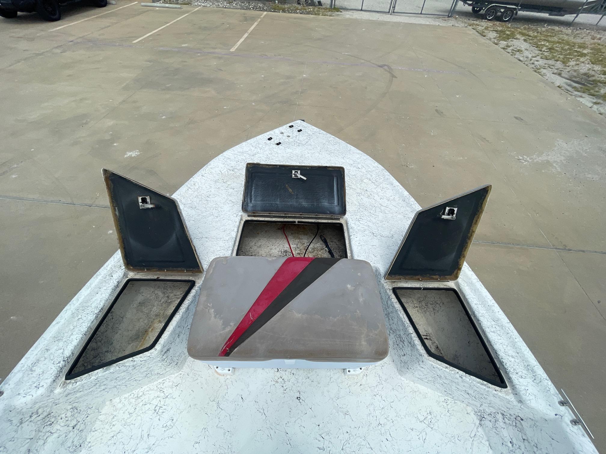 Slide: The Image of Redfin 222 VTE 2000 - 21