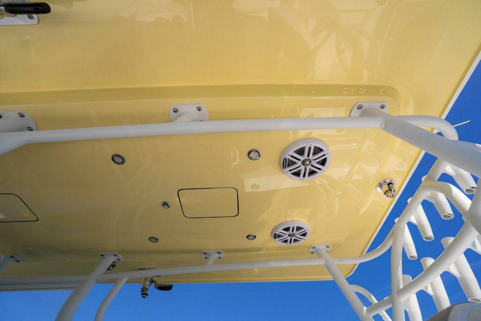 Slide: The Image of Reef Runner 34 2023 - 5465564