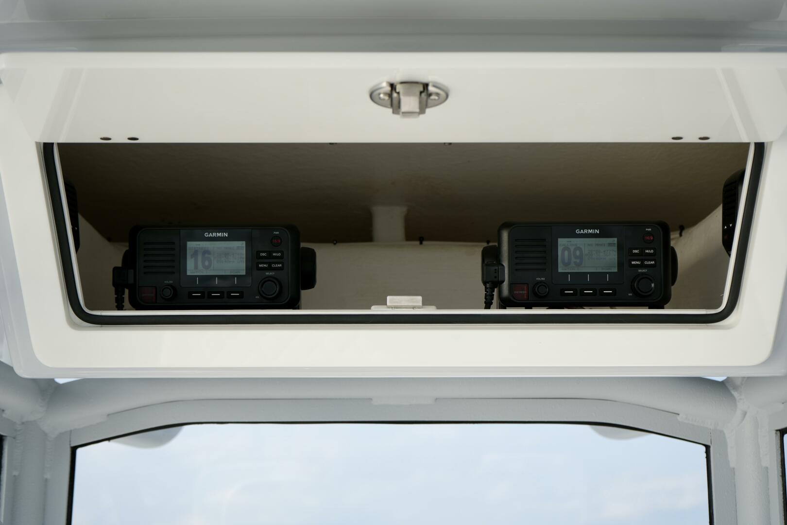 Slide: The Image of Overhead Electronics 2024 Reef Runner 23 Center Console - 5205055