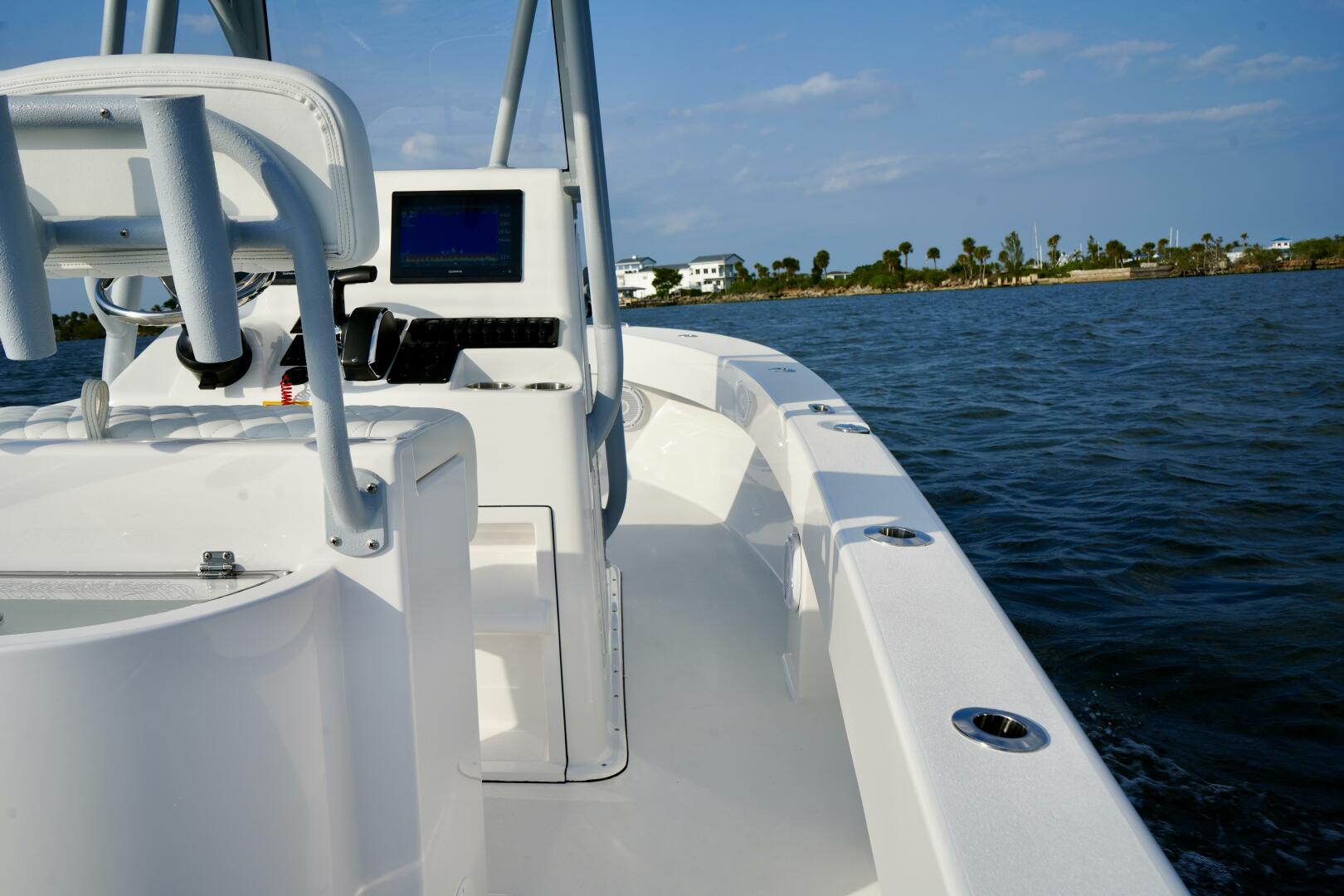 Slide: The Image of Deck Equipment 2024 Reef Runner 23 Center Console - 5205059