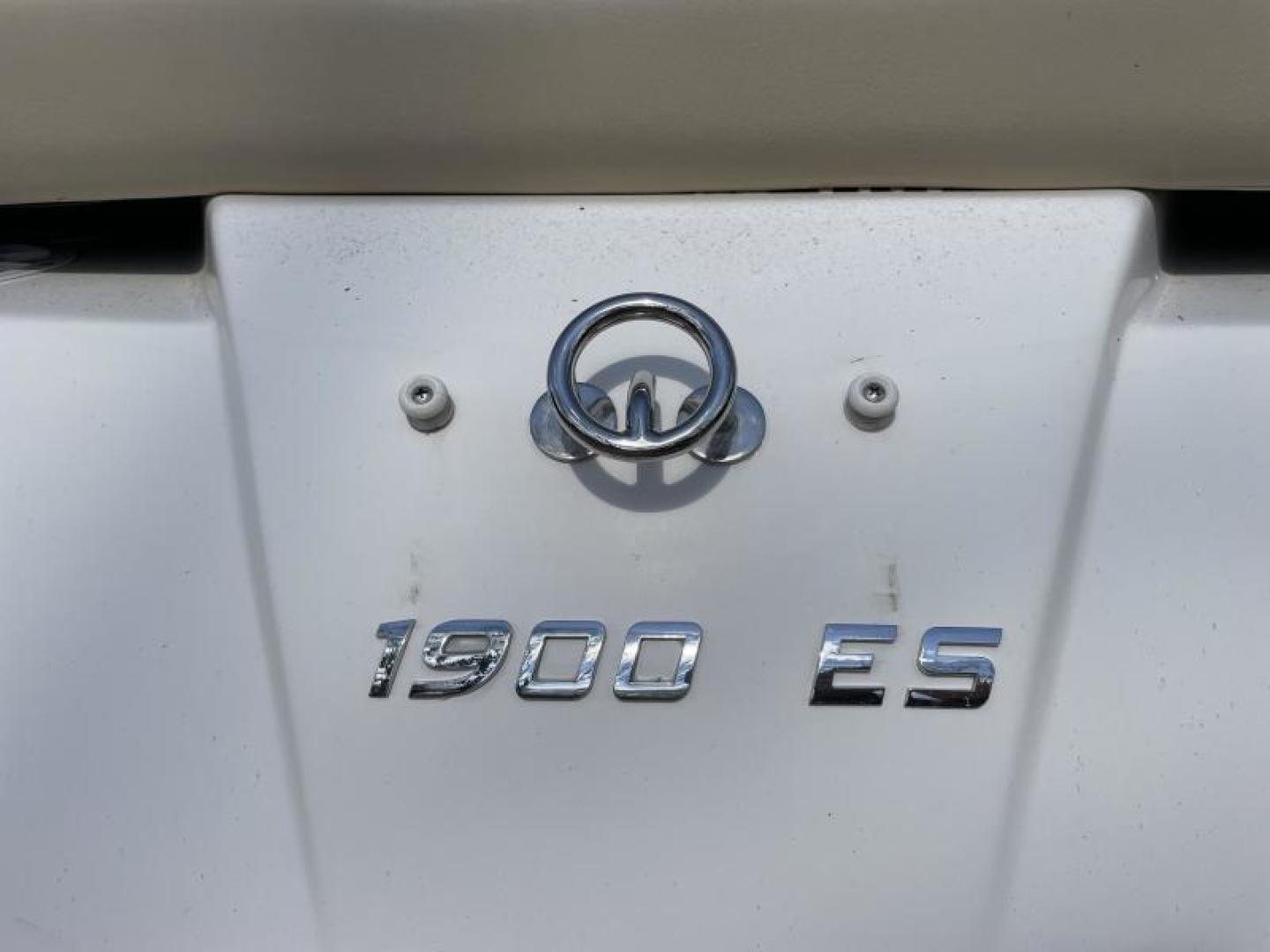 Slide: The Image of Regal 1900ES 2017 - 3714856