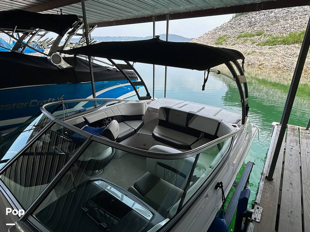 Slide: The Image of Windshield - One Piece - 14186032