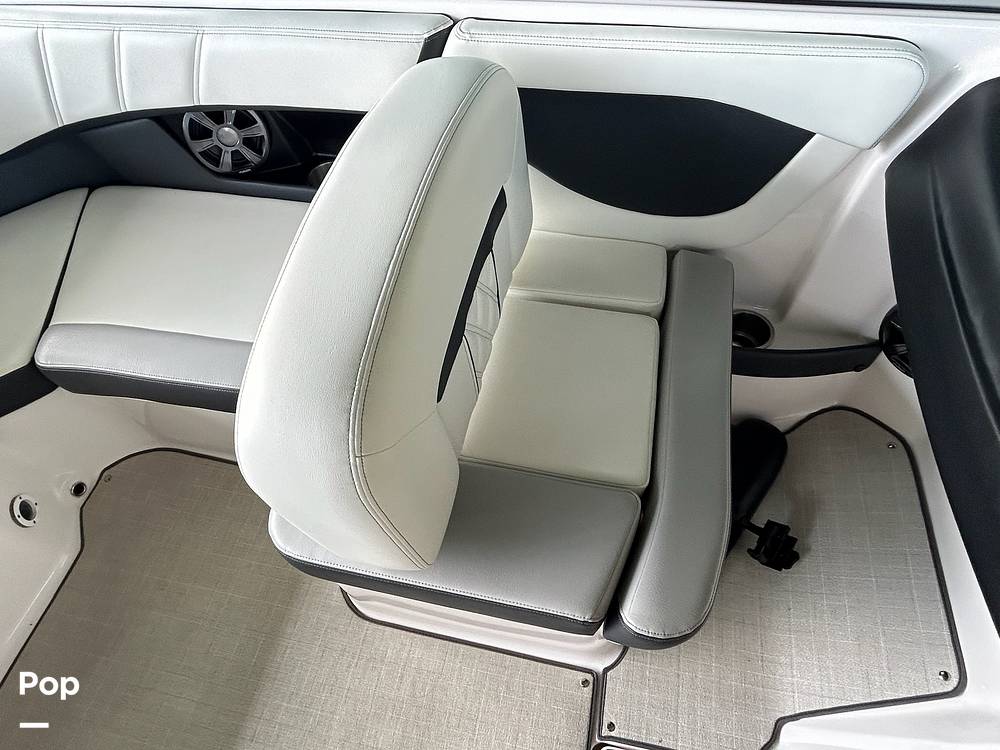 Slide: The Image of Fold Down Seats - 14186053