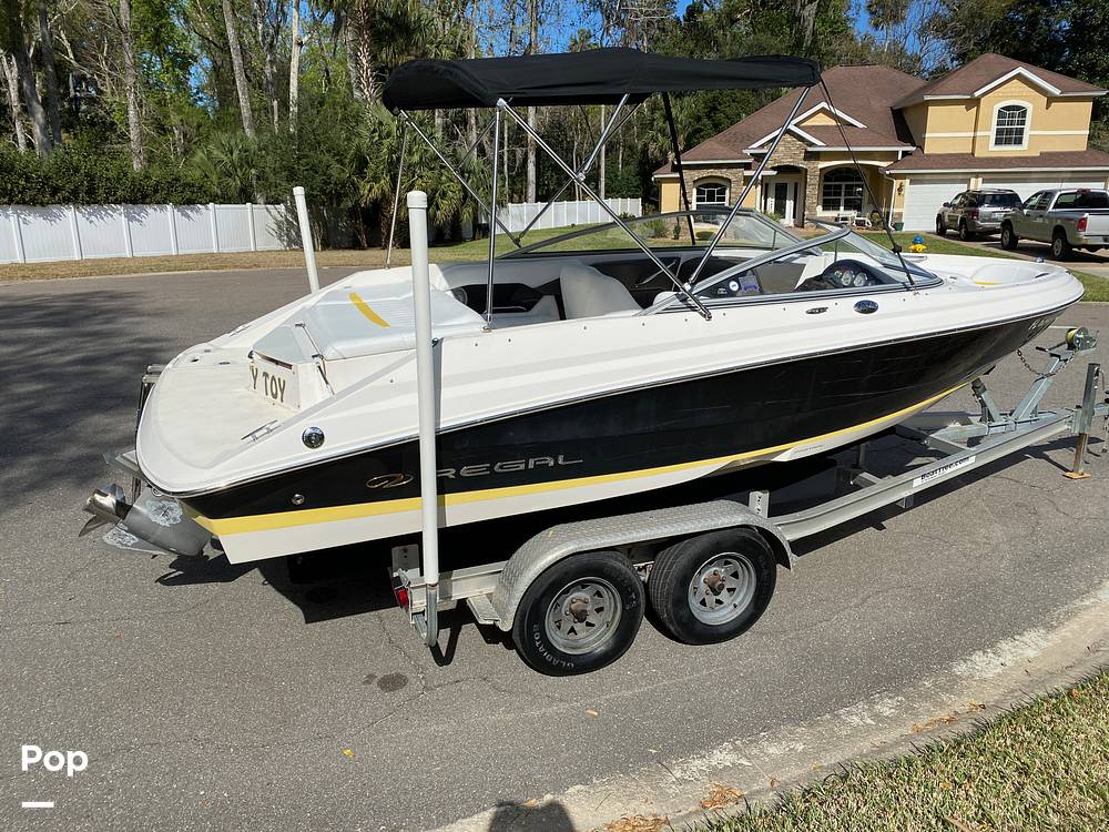 Slide: The Image of 2005 Regal 2000 VBR Fastrac - 10125338