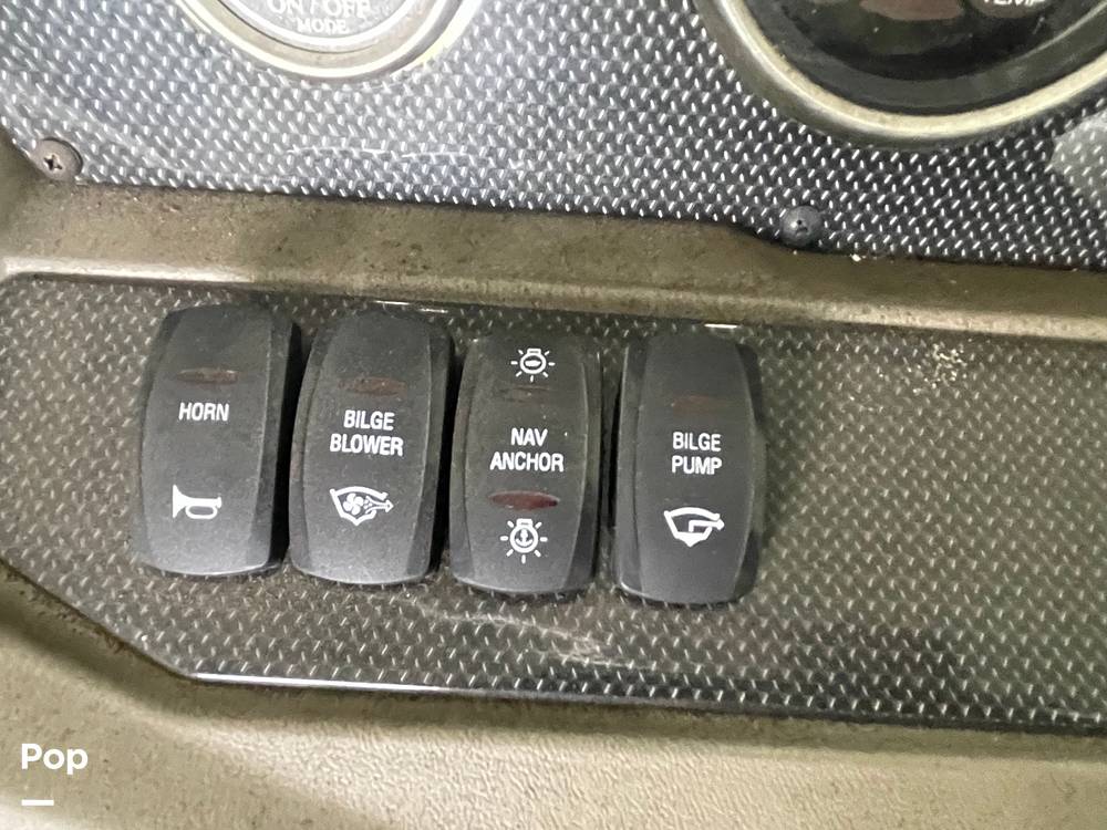 Slide: The Image of Regal 2100 2012 - 15429195