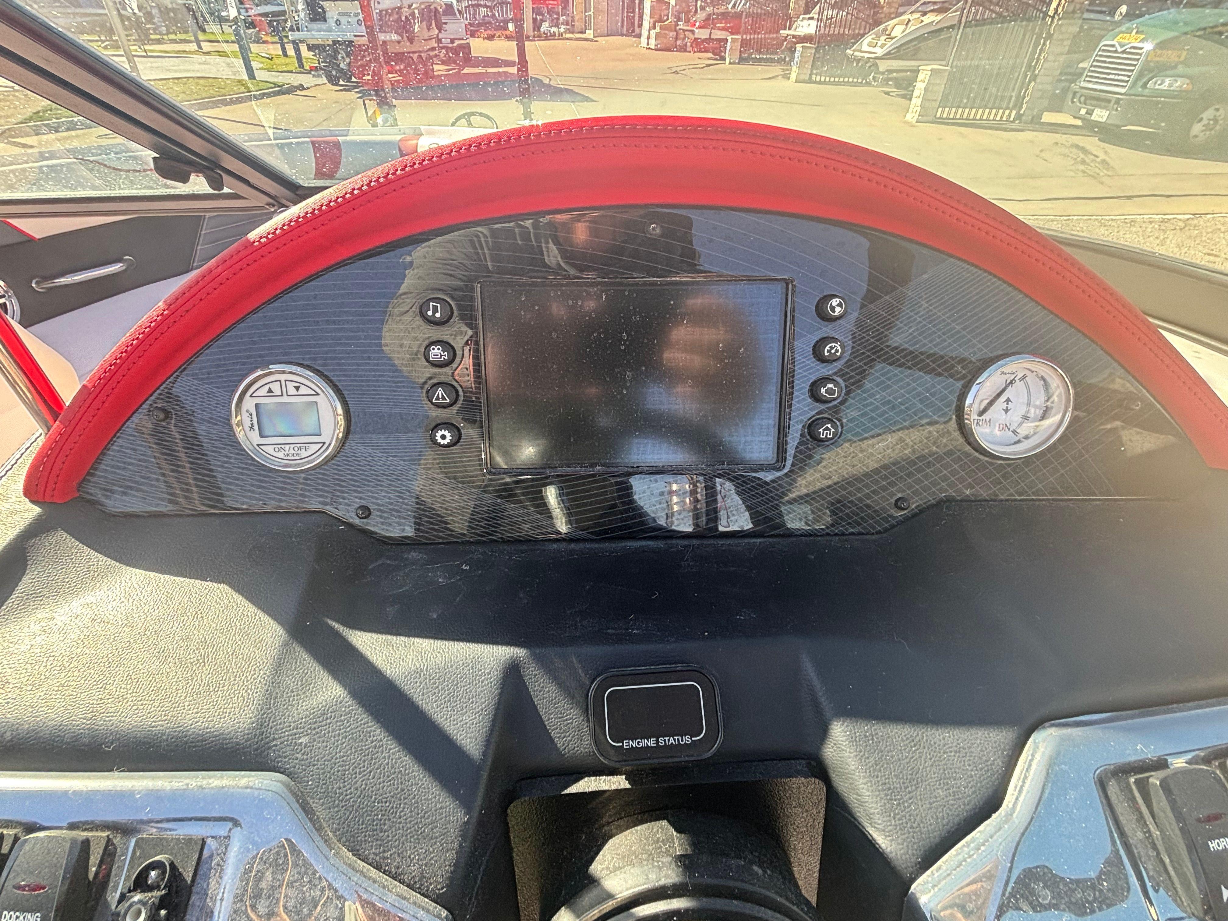 Slide: The Image of 2016 Regal 2100 Rx Surf - Image 19 - 19