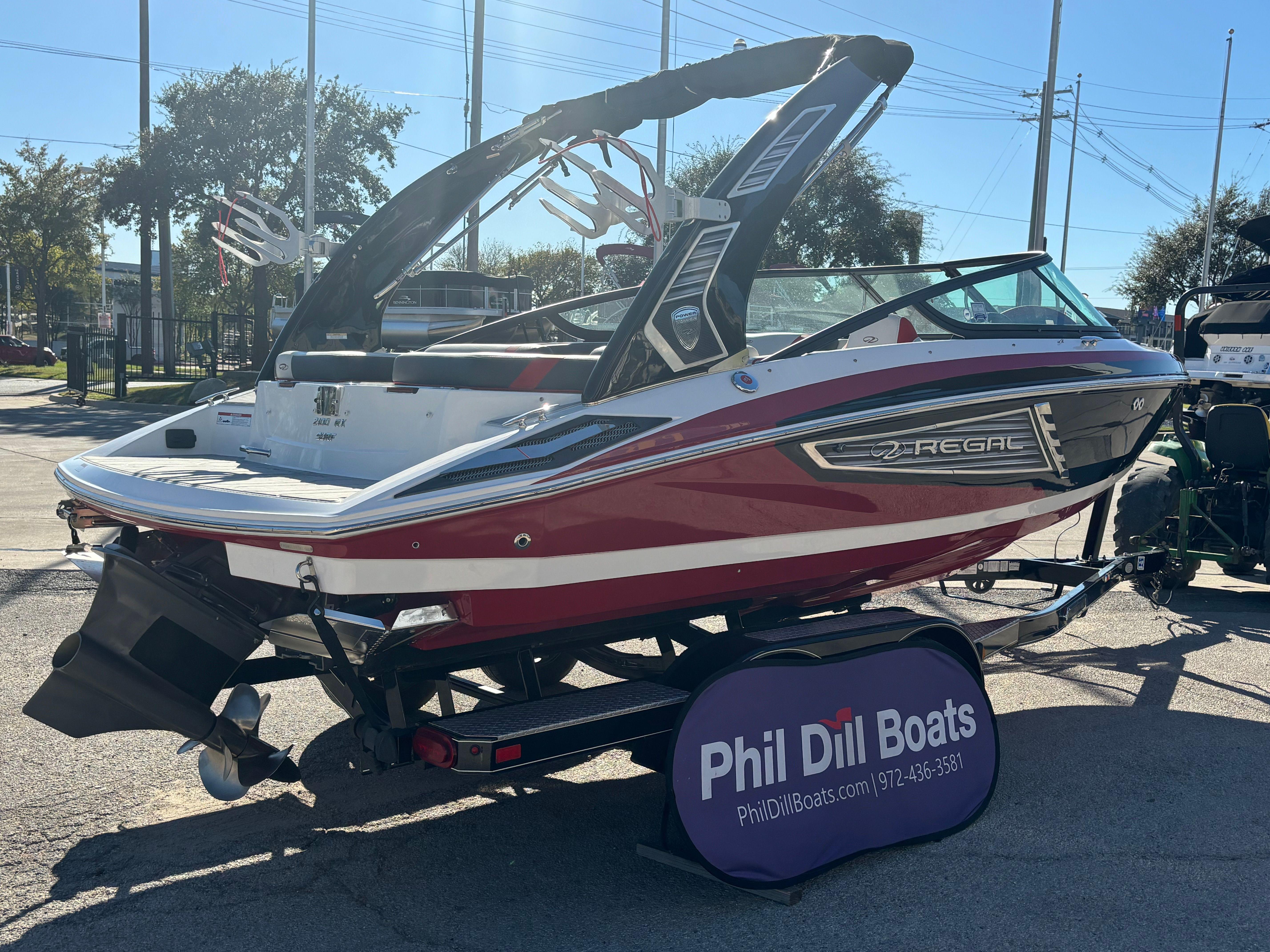 Slide: The Image of 2016 Regal 2100 Rx Surf - Image 5 - 5