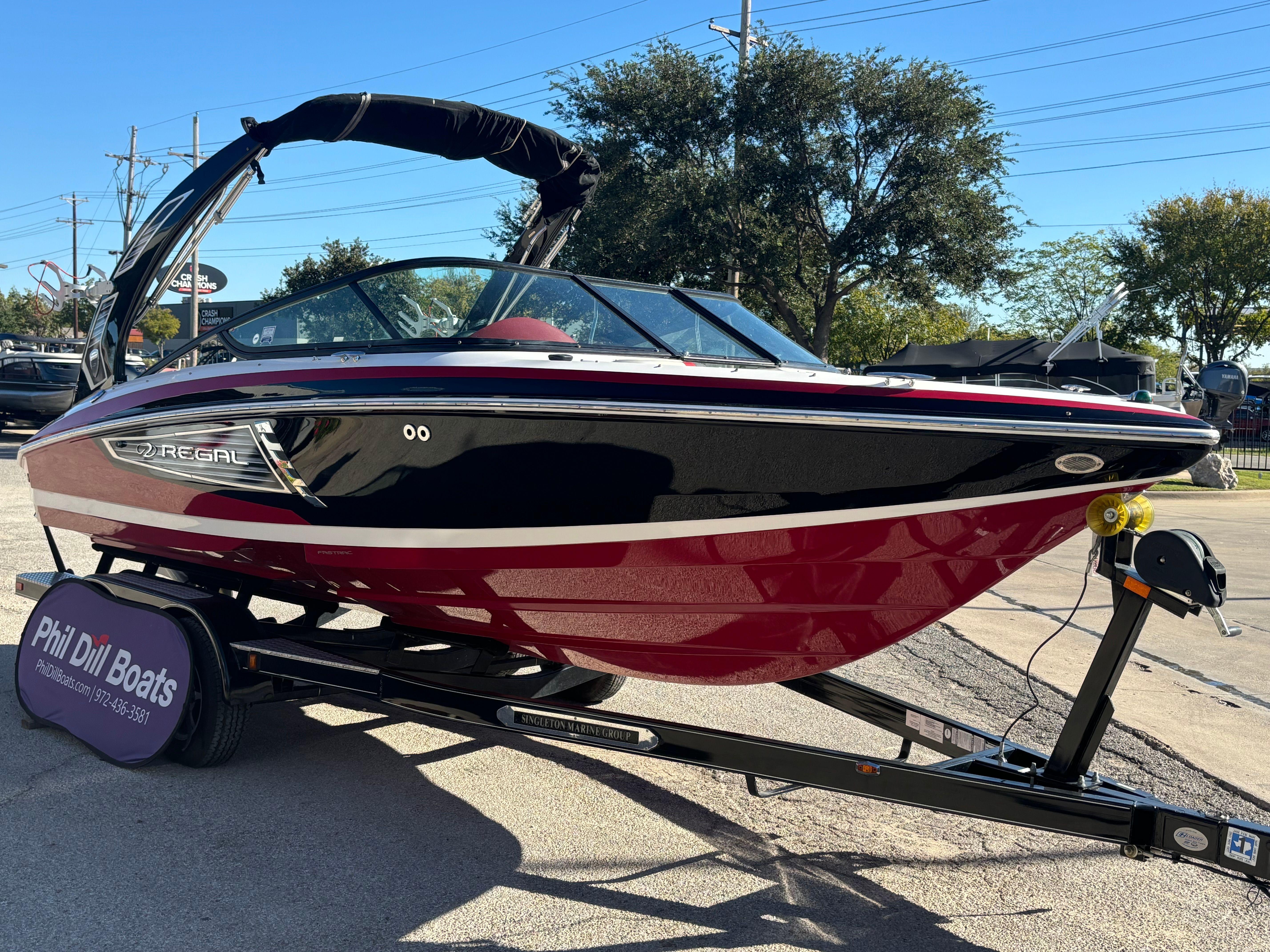 Slide: The Image of 2016 Regal 2100 Rx Surf - Image 7 - 7