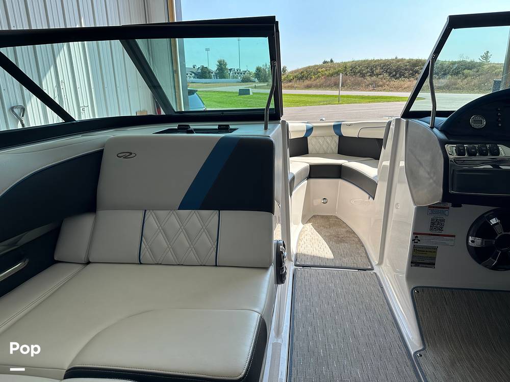 Slide: The Image of Regal 2100 RX SURF 2018 - 14728059