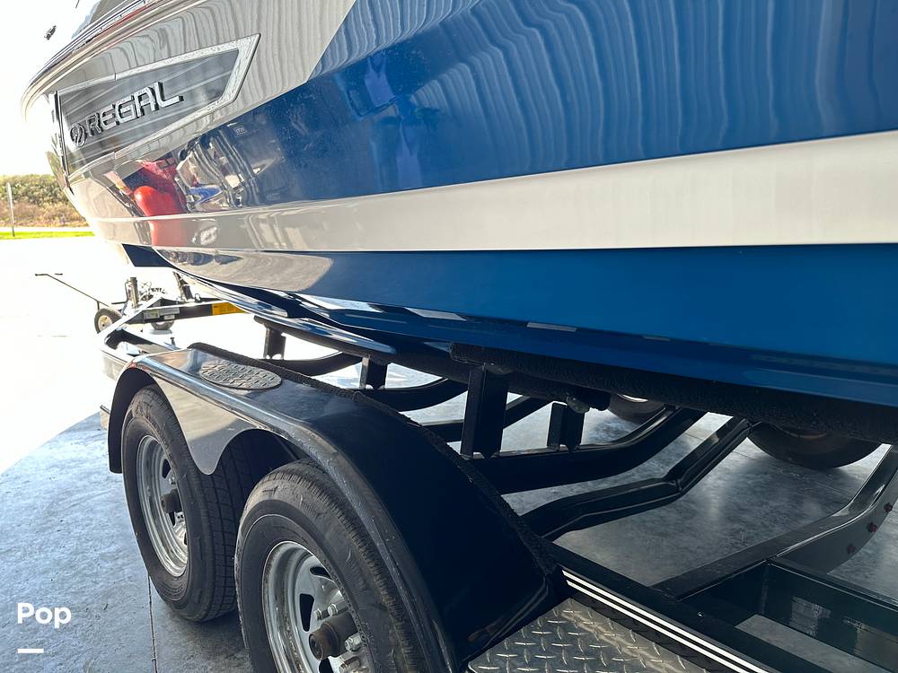 Slide: The Image of Regal 2100 RX SURF 2018 - 14727847