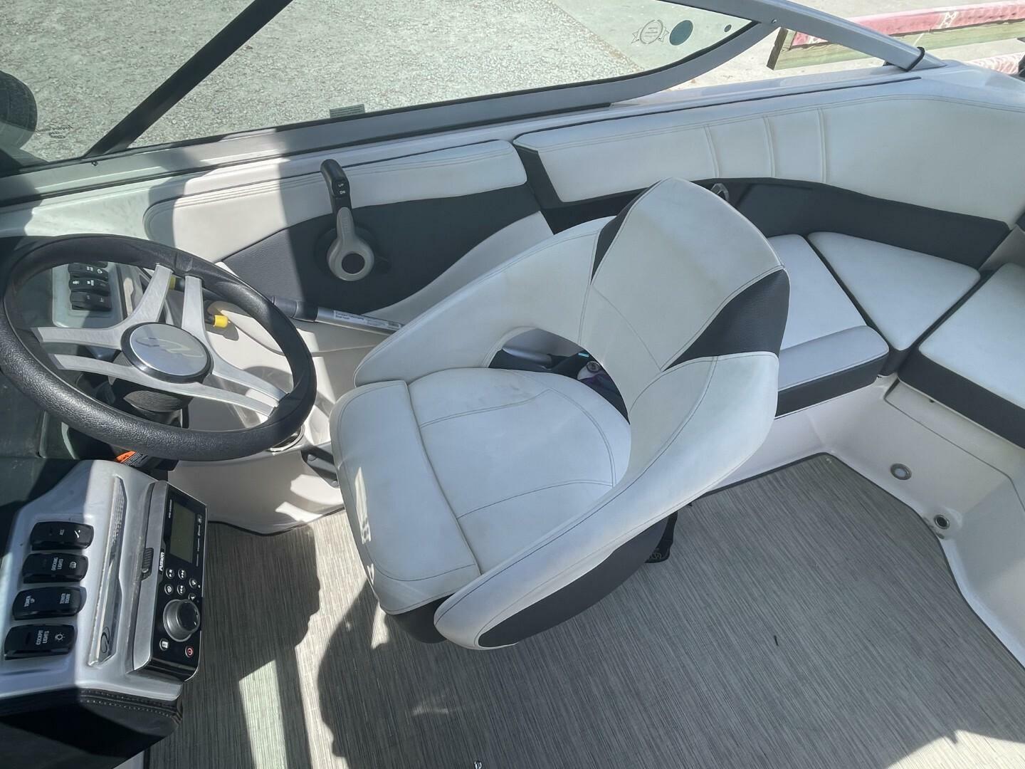 Slide: The Image of Regal 21 OBX 2018 - 5343423