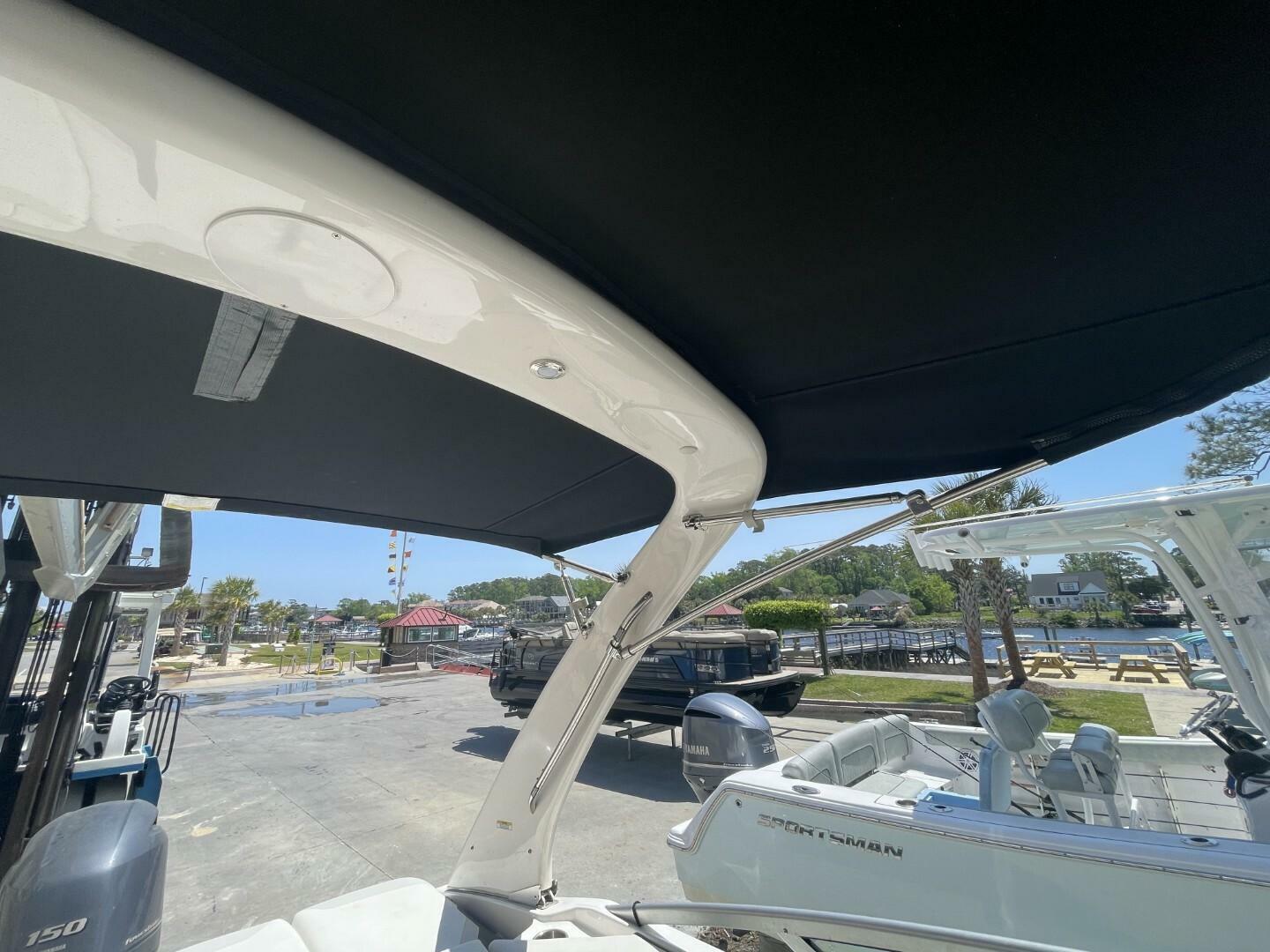 Slide: The Image of Regal 21 OBX 2018 - 5343425