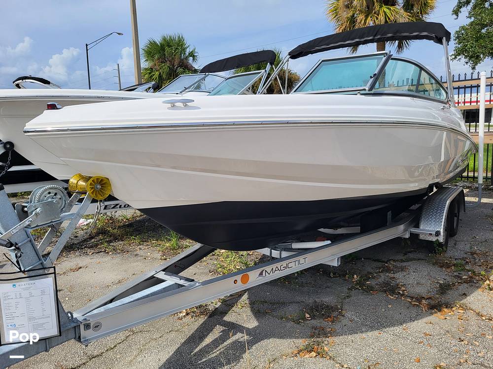 Slide: The Image of Regal 21 OBX 2019 - 14879883