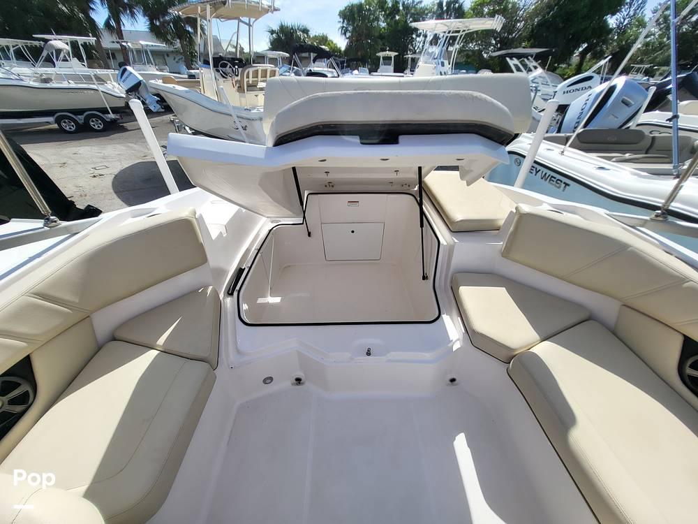 Slide: The Image of Regal 21 OBX 2019 - 14899568