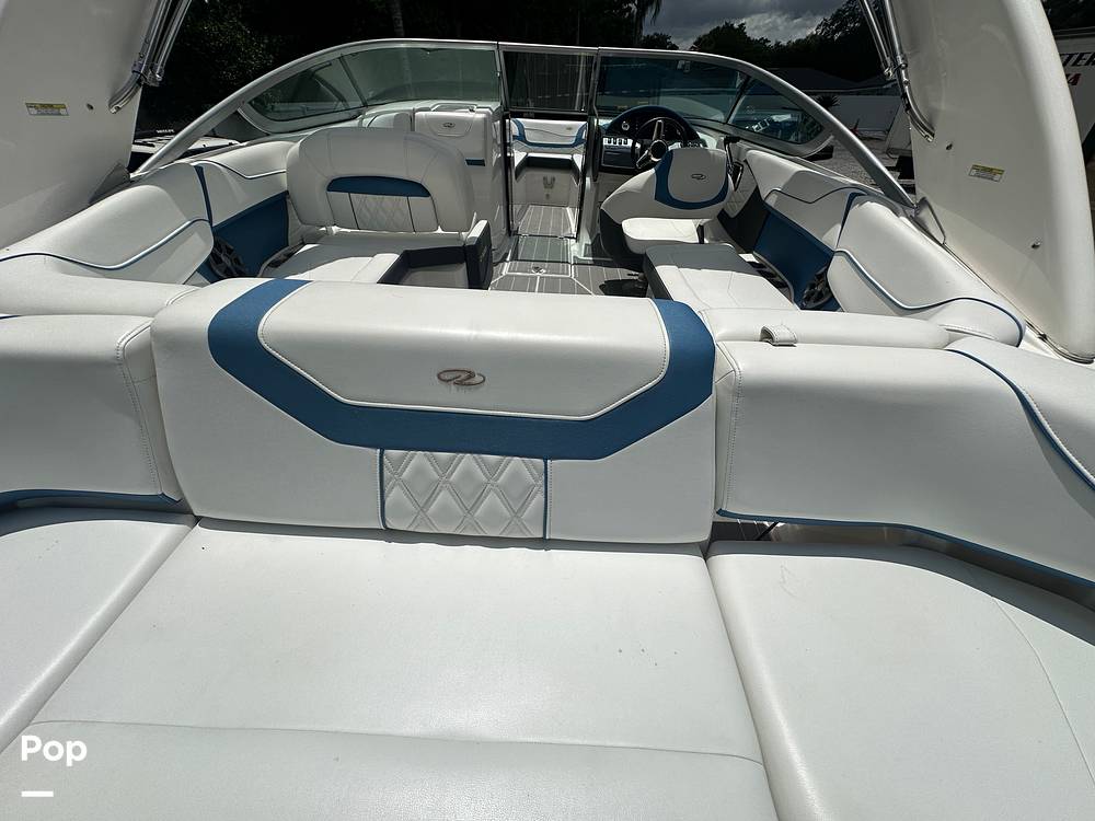 Slide: The Image of Regal 22 Fasdeck 2018 - 14434237