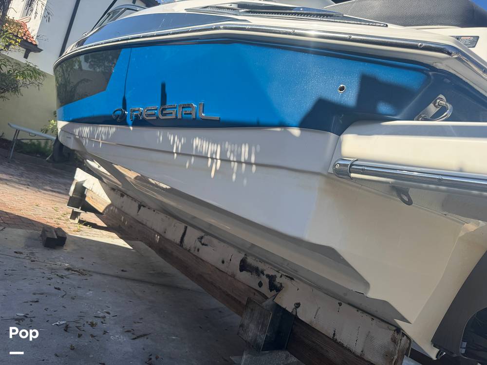 Slide: The Image of Regal 2300 Bowrider 2021 - 15025594