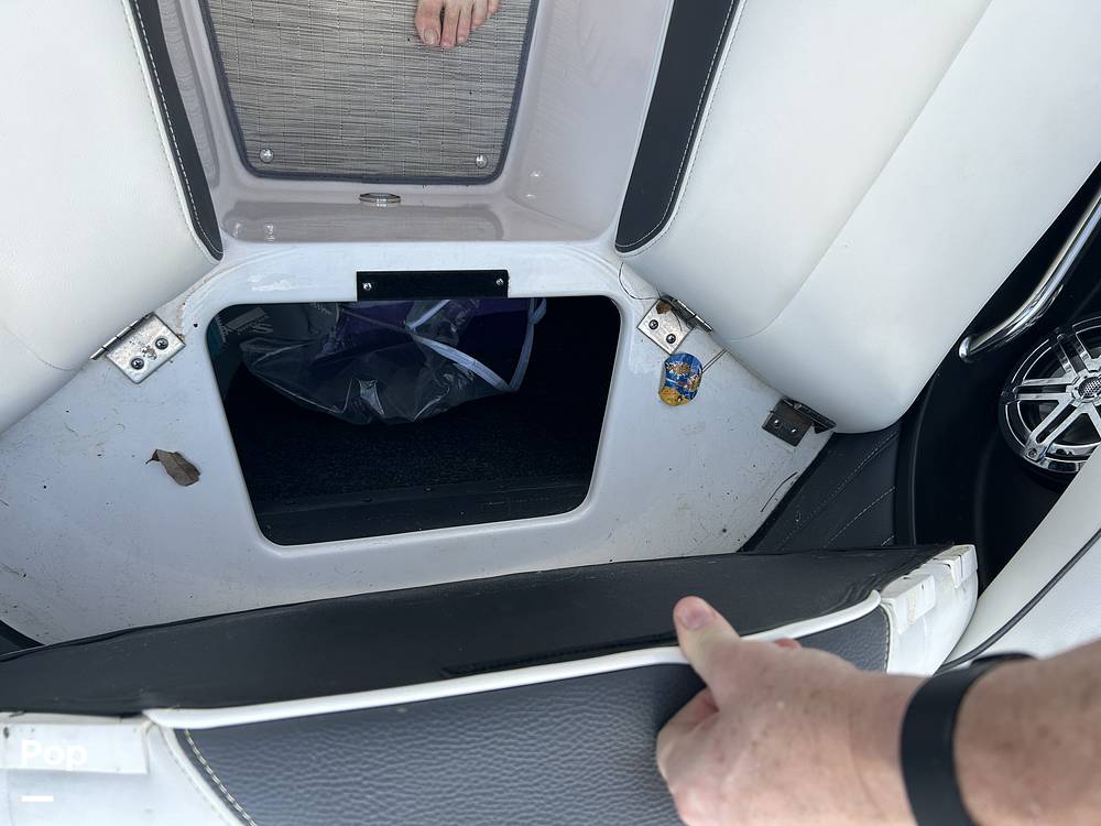 Slide: The Image of Regal 2300 RX 2017 - 14678632