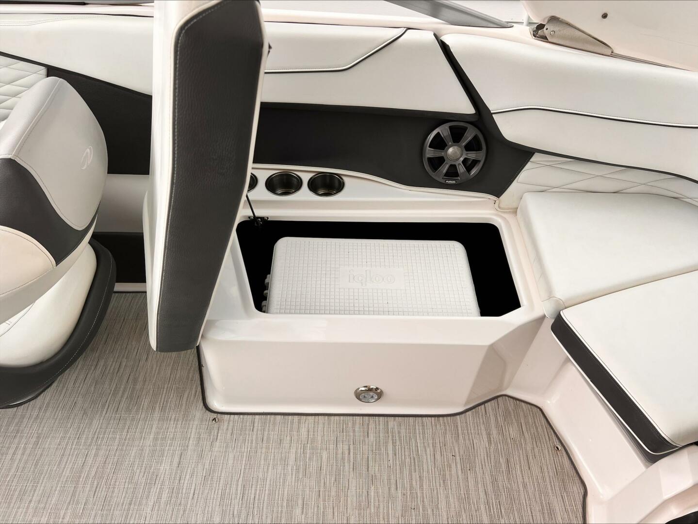 Slide: The Image of Regal 23 OBX 2019 - 5326743