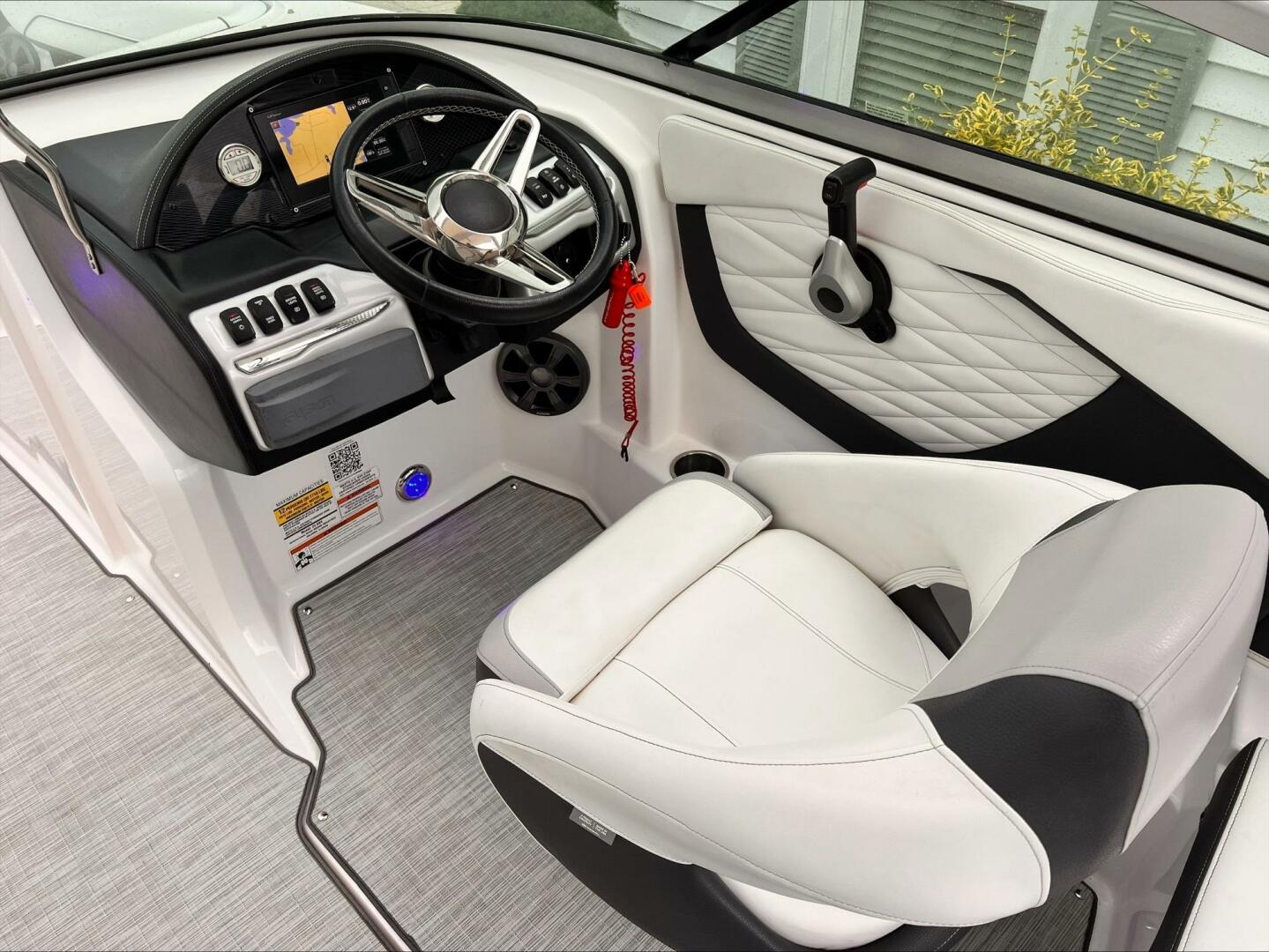 Slide: The Image of Regal 23 OBX 2019 - 5326746