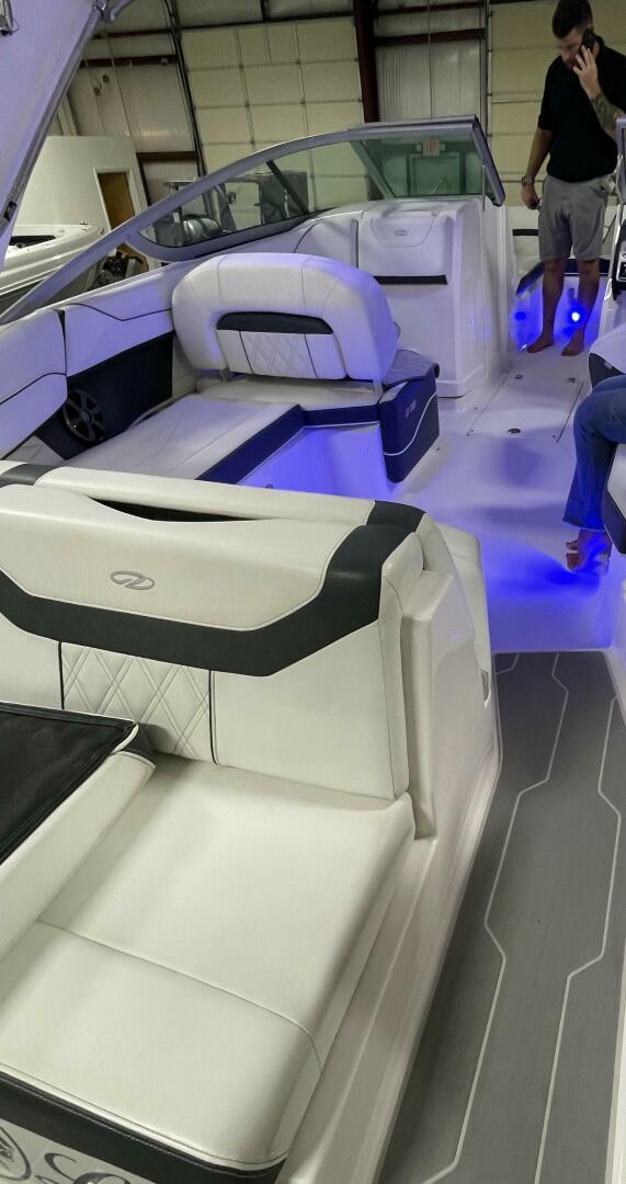 Slide: The Image of Regal 23 OBX 2019 - 5327016