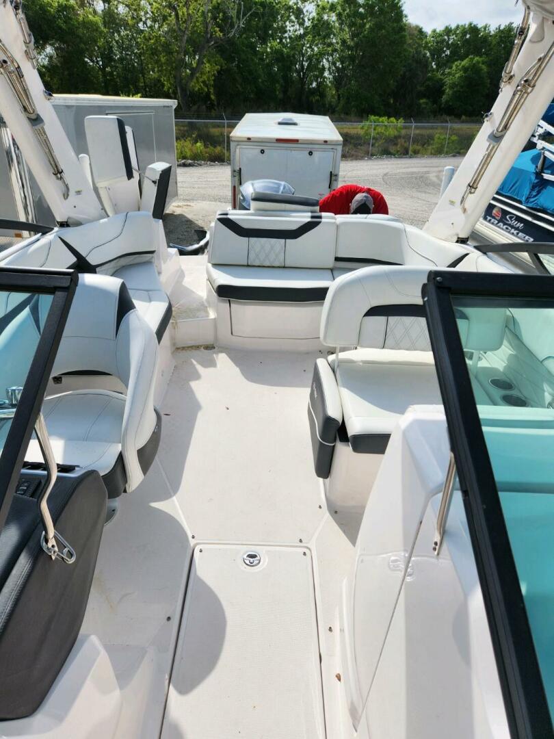 Slide: The Image of Regal 23 OBX 2021 - 5290864
