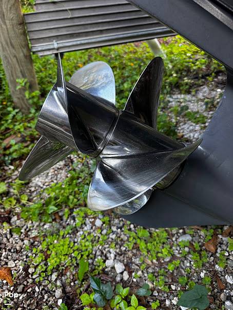 Slide: The Image of Regal 2400 2005 - 15707452