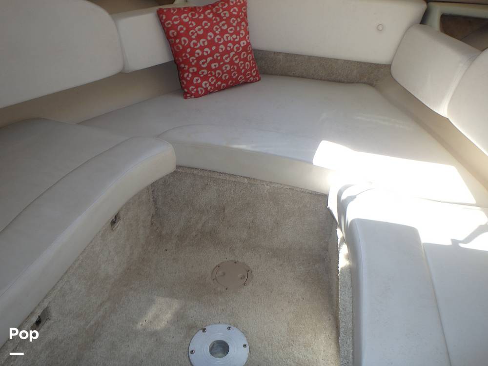 Slide: The Image of V Berth - 15278117
