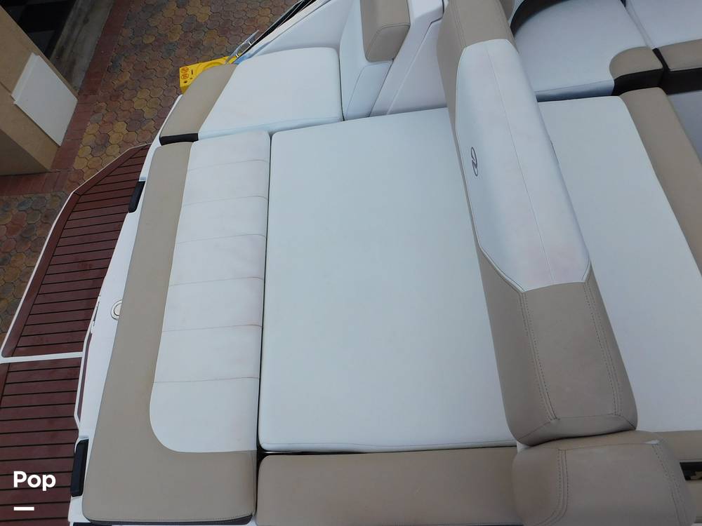 Slide: The Image of Regal 24 FasDeck 2013 - 15419285