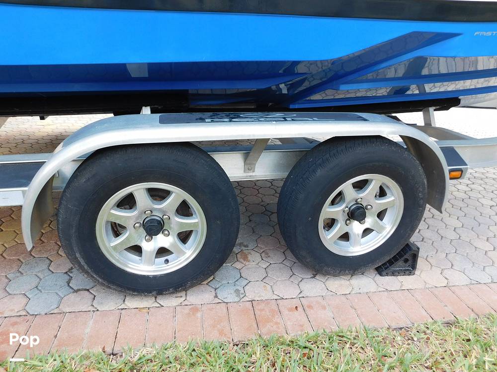 Slide: The Image of Regal 24 FasDeck 2013 - 15419294