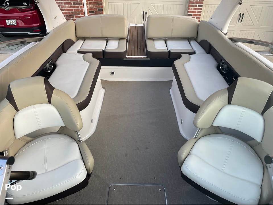 Slide: The Image of Regal 2500 2015 - 15588401