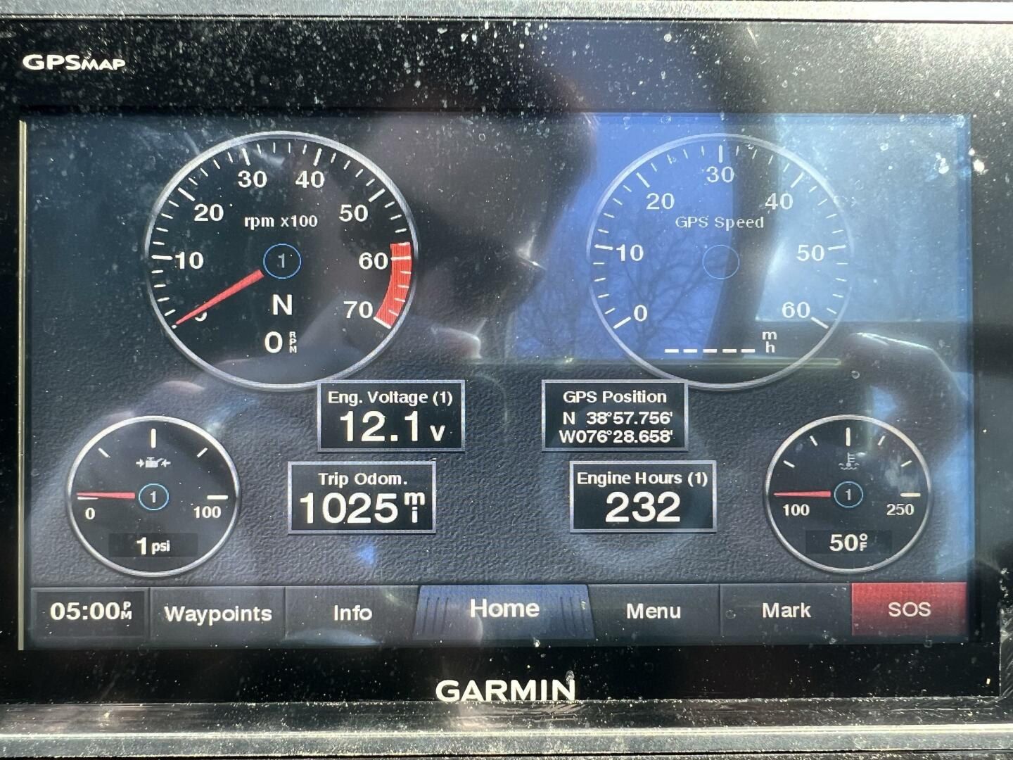 Slide: The Image of Regal 2500 RX Bowrider 2017 - 5157987