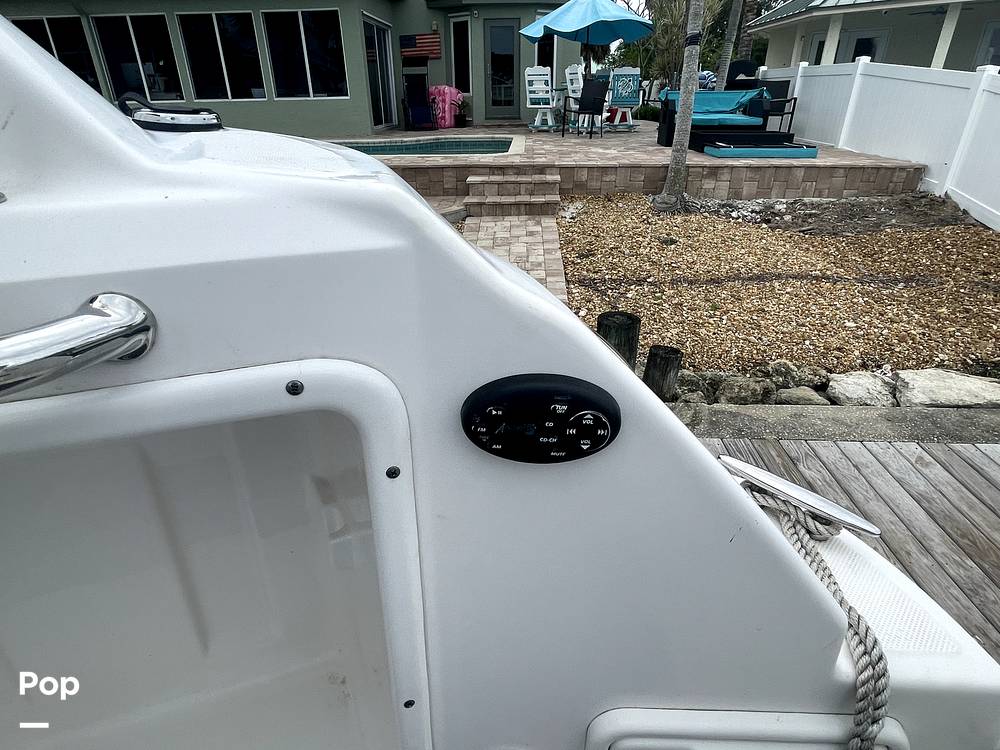 Slide: The Image of Exterior Speakers - 11915823
