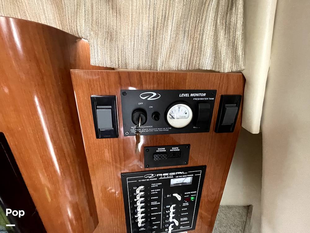 Slide: The Image of Circuit Breaker Panel - 11915869