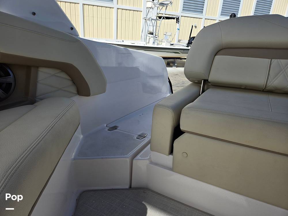 Slide: The Image of Regal 26 OBX 2020 - 15204211