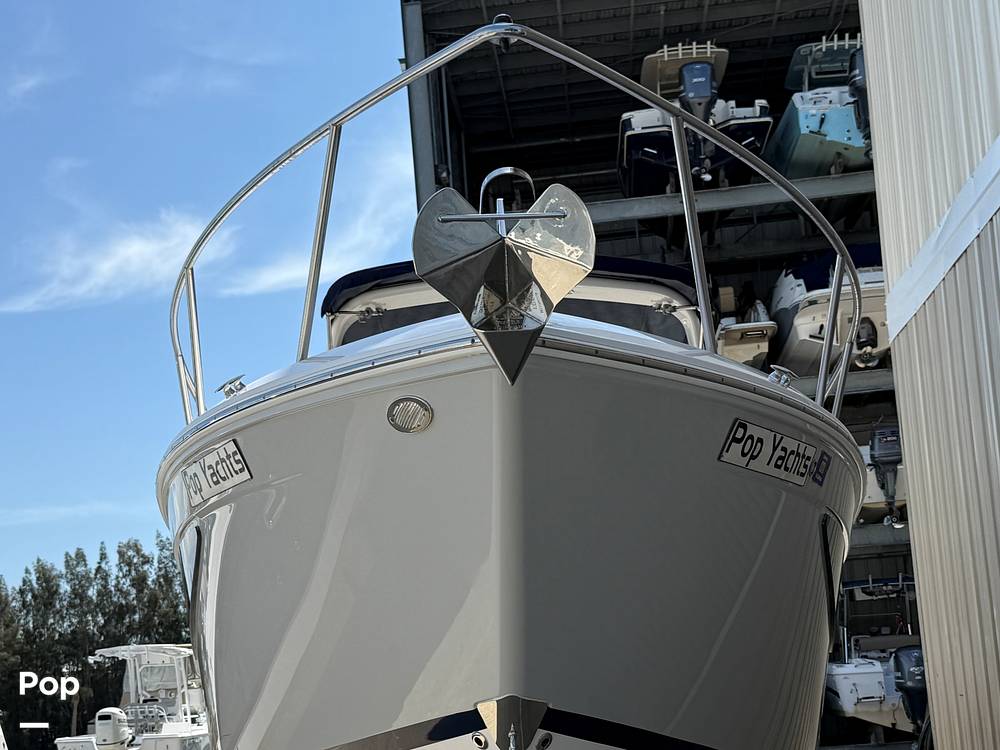 Slide: The Image of Regal 26 XO 2020 - 15315326