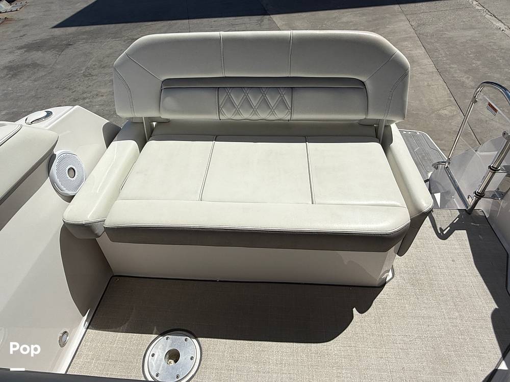 Slide: The Image of Regal 26 XO 2020 - 15315347