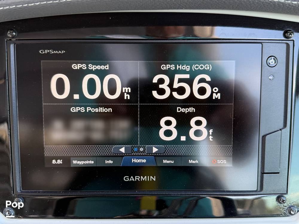 Slide: The Image of Regal 26 XO 2020 - 15315360