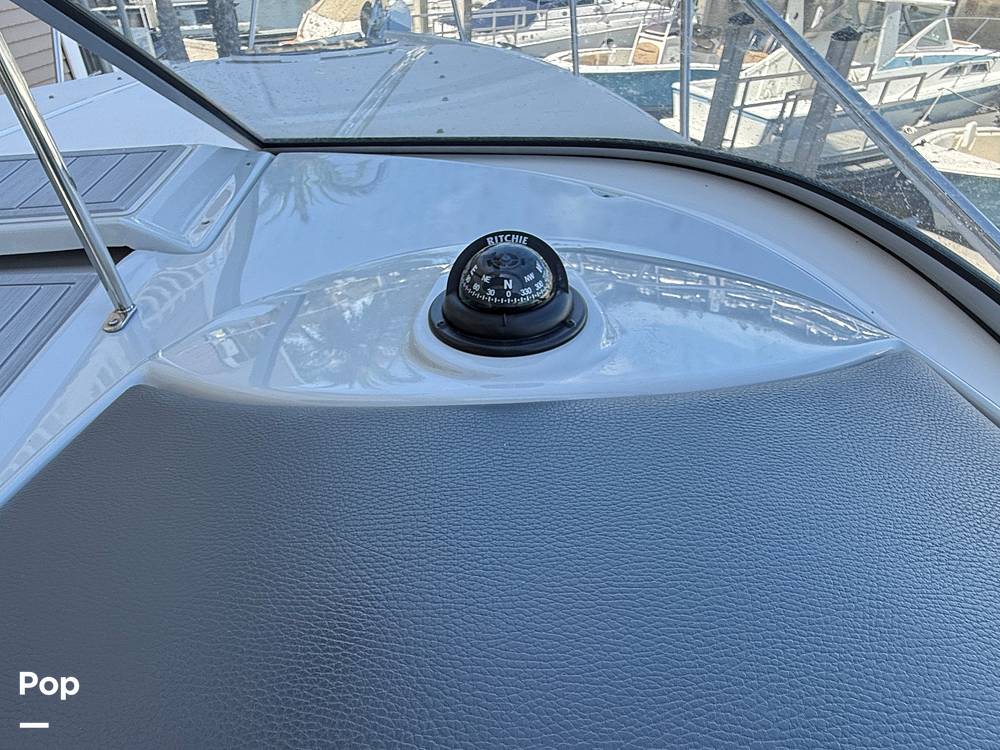 Slide: The Image of Regal 26 XO 2020 - 15315372