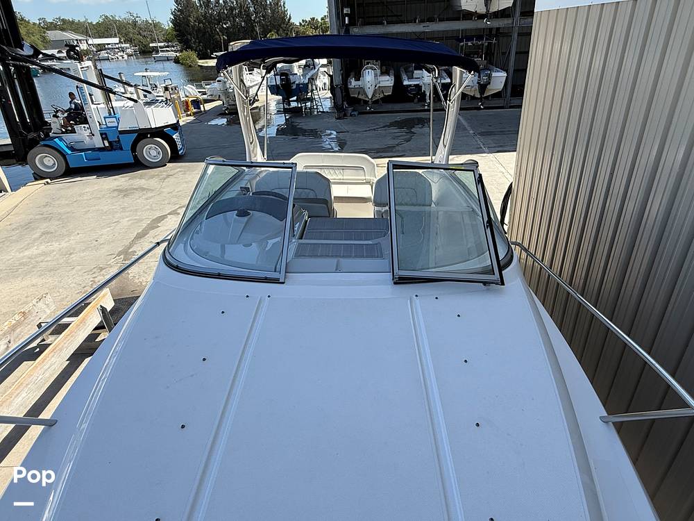 Slide: The Image of Regal 26 XO 2020 - 15315378