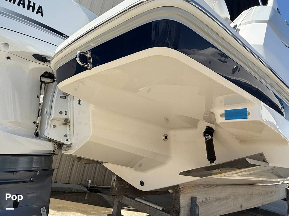 Slide: The Image of Regal 26 XO 2020 - 15315486