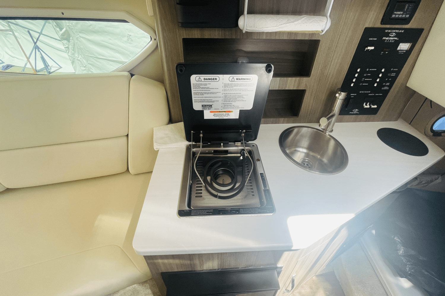 Slide: The Image of Regal 26 XO 2020 - 53