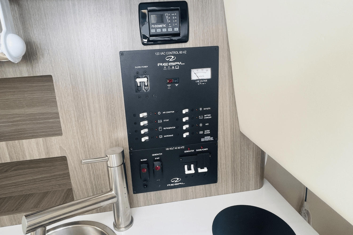 Slide: The Image of Regal 26 XO 2020 - 56