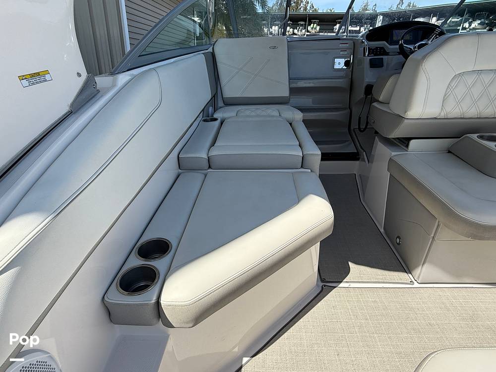 Slide: The Image of Regal 26 XO 2020 - 15315351