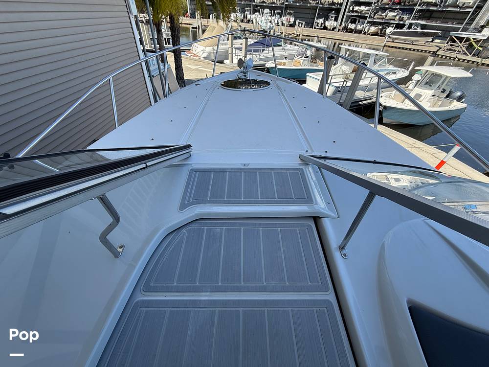 Slide: The Image of Regal 26 XO 2020 - 15315374