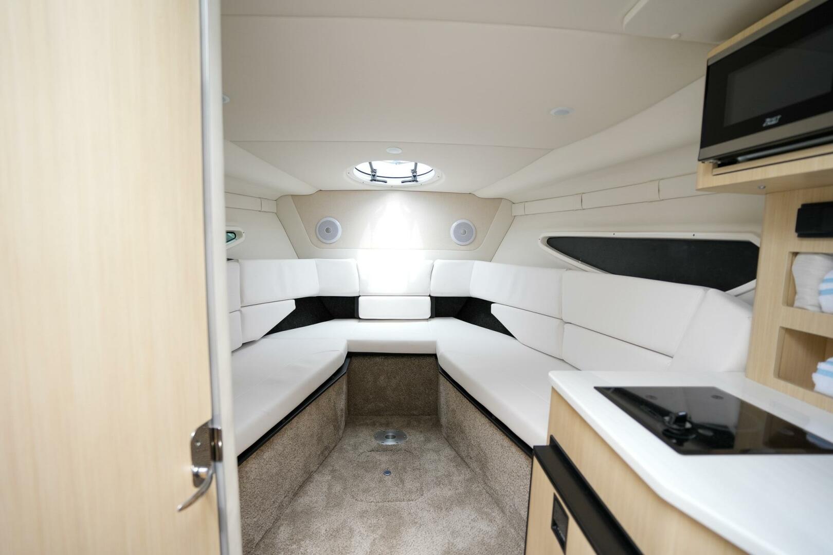 Slide: The Image of Regal 26 XO 2025 - 4355554